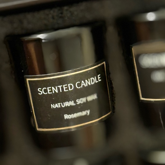Scented candles (missing two scents) - Picture 7 of 7